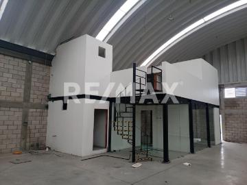 Bodega en Renta en Av. De la Luz Querétaro