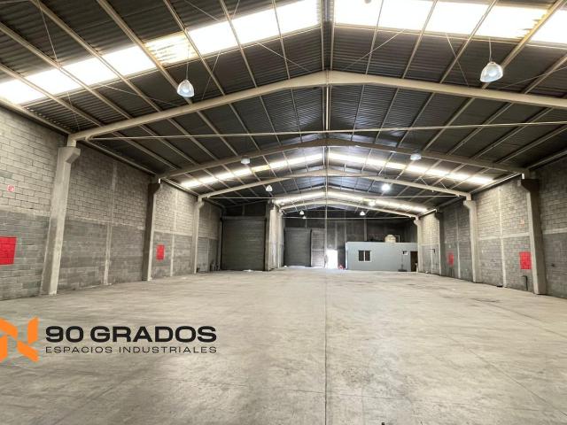 BODEGA EN RENTA EN ESCOBEDO