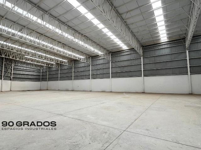 BODEGA EN RENTA EN SANTA CATARINA