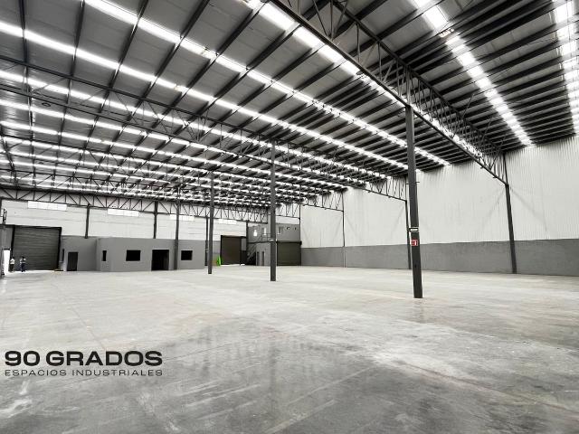 BODEGA EN RENTA EN SANTA CATARINA