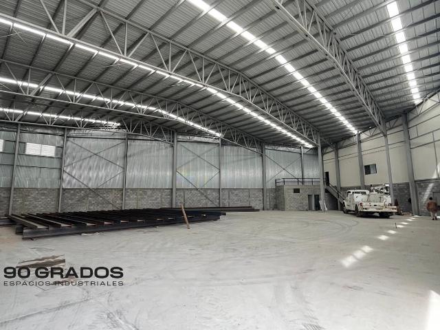 BODEGA EN RENTA EN SANTA CATARINA