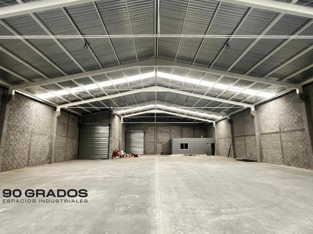 BODEGA EN RENTA EN SANTA CATARINA