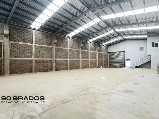 BODEGA EN RENTA EN SANTA CATARINA