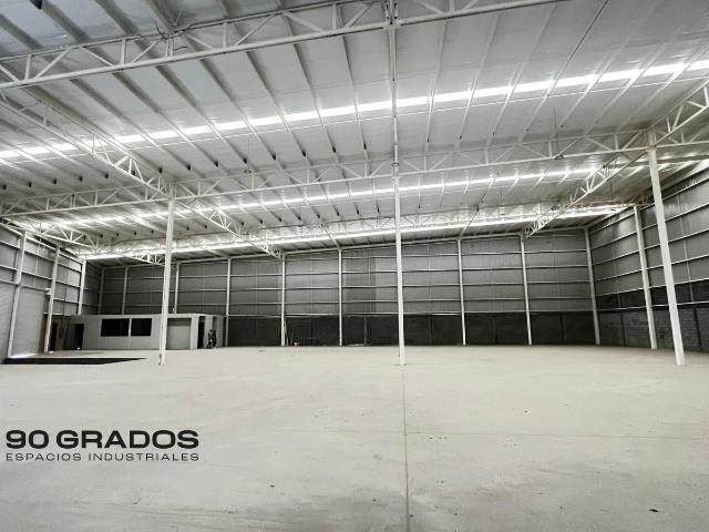 BODEGA EN RENTA EN SANTA CATARINA