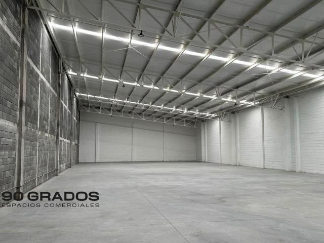 BODEGA EN RENTA EN SANTA CATARINA