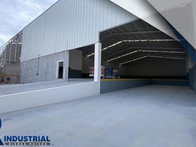 BODEGA EN RENTA EN SANTA CATARINA NUEVO LEON