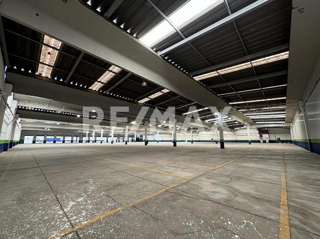 Bodega en Renta en Parque Industrial Barrientos Bodega MLJ 20,600 m2