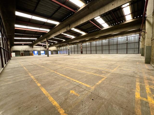 Bodega en Renta en Parque Industrial Barrientos | Bodega N | 8 andes y acceso para tráiler