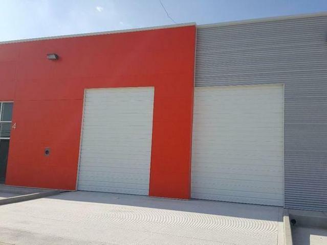 Bodega en Renta en parque industrial Sendero 300 m2