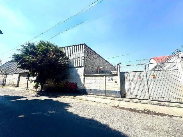 Bodega en Renta, Las Armas, 850 m2