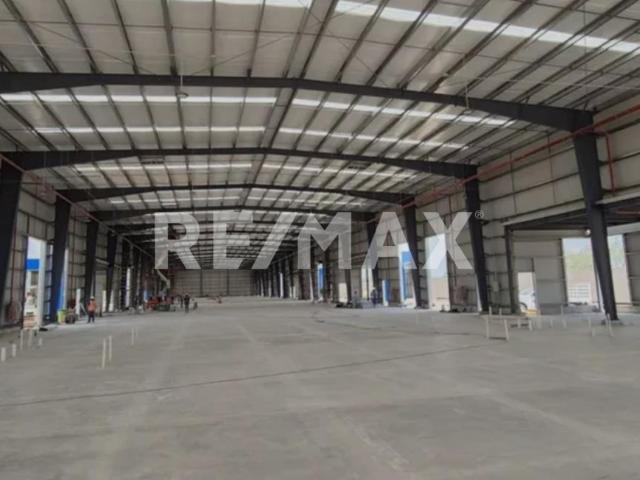BODEGA EN RENTA SOBRE PERIFÉRICO DE 768M22