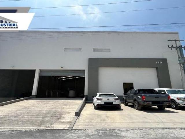 BODEGA EN RENTA SANTA CATARINA