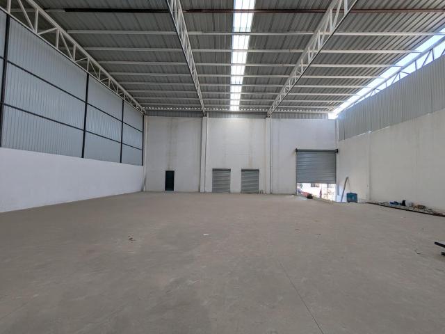 BODEGA EN VENTA Y RENTA PARQUE INDUSTRIAL EJE METROPOLITANO 2000 M2