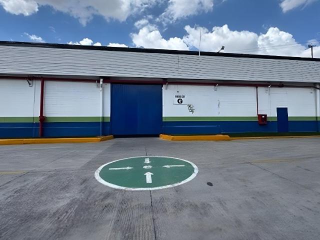 Renta de Bodega en Tlanepantla en Parque Industrial, Gustavo de Baz ? 2,576 m? con 6 andenes