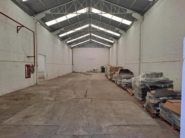 BODEGA EN RENZA ZONA INDUSTRIAL TOLUCA