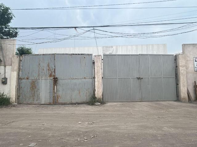 Bodega en Union de Agropecuarios Lazaro Cardenas en VENTA