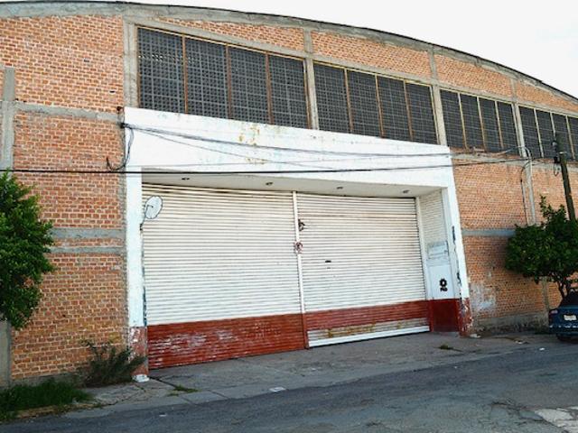 Bodega en venta a unos metros de Av. Convención, fracc. Panorama