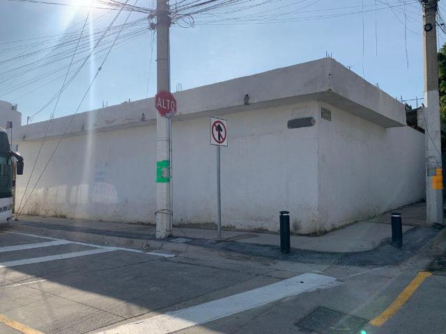 BODEGA EN VENTA EN COLINA DE LOS ROBLES ZAPOPAN JALISCO