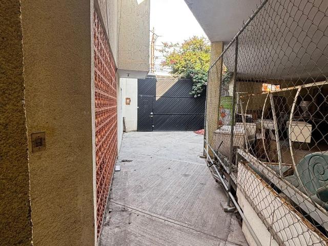 Bodega en VENTA en Av. paseo de las artes 204