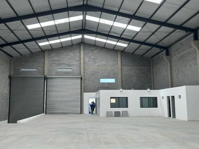 Bodega en venta y renta 907 metros Parque industrial Santa catarina Nuevo Le?n