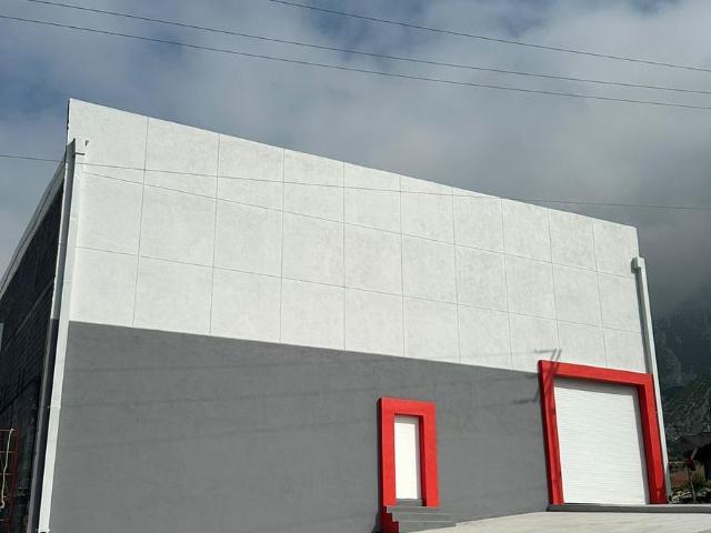 BODEGA EN VENTA Y RENTA DE 750 METROS EN PARQUE INDUSTRIAL SANTA CATARINA NUEVO LEON
