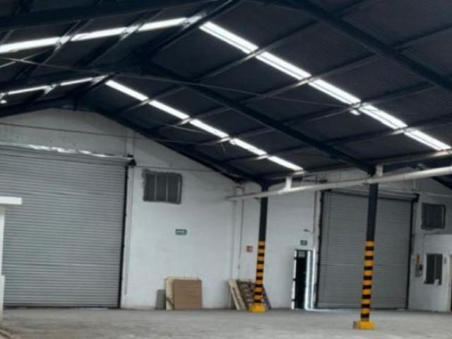 Bodega Industrial Central de Carga