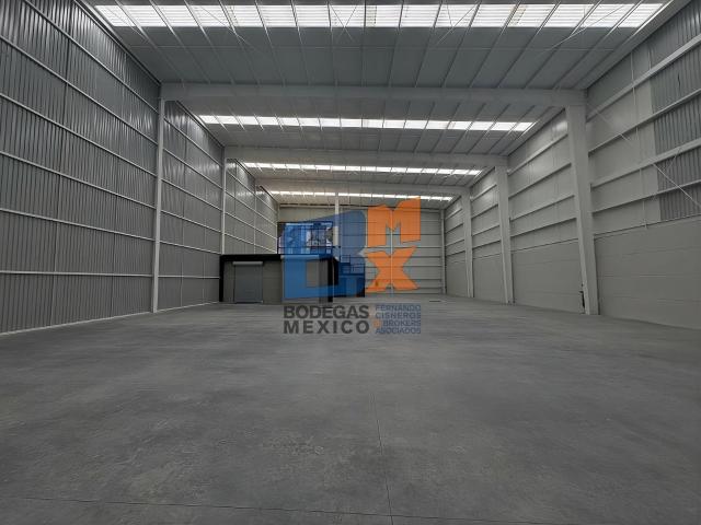 Bodega Industrial de 4,230m? en Renta, en Tlalnepantla | 3 andenes |Altura 13m | Seguridad