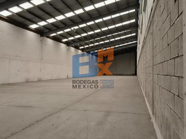 Bodega Industrial de 1,250 m2 en renta ubicada en Blvd. Aeropuerto