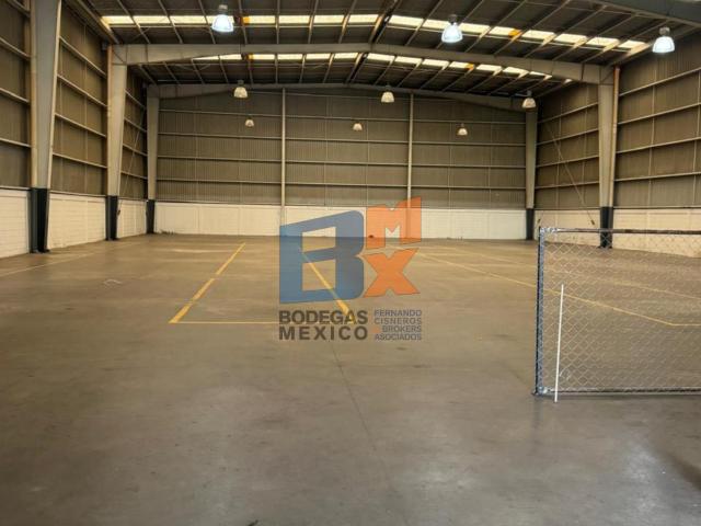 Bodega Industrial de 1,470 m? en renta, Ubicada sobre Av. Principal Lerma