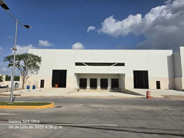 Bodega Industrial en Tetiz