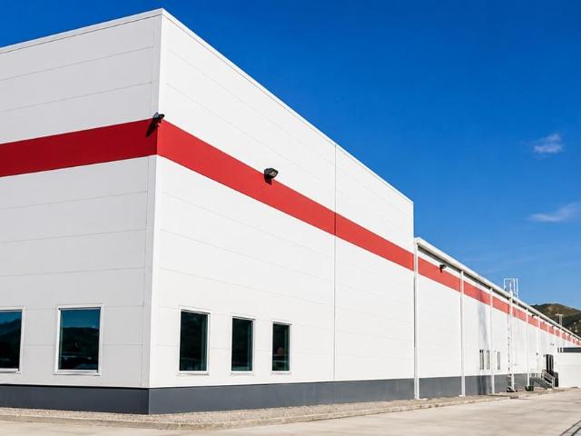 Bodega Industrial en Tijuana, B.C. de 28,428 m2 CLASE A