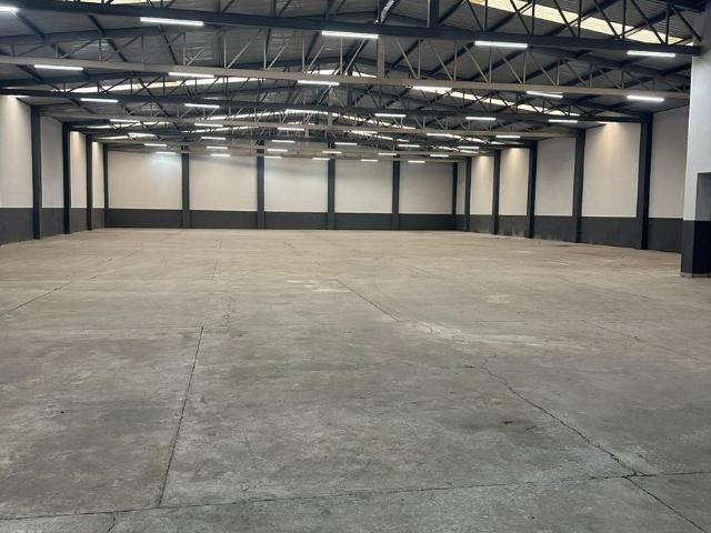 Bodega Industrial en avenida cointzio salida patzcuaro
