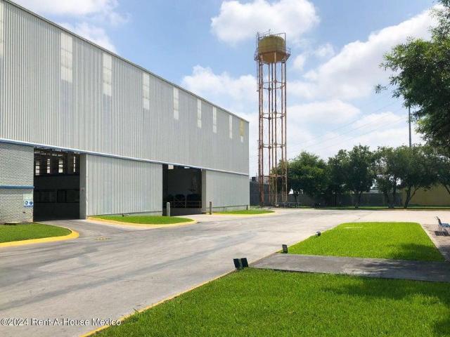 Bodega Industrial en Casa Bella, San Nicolas de los Garza CR 24 4311