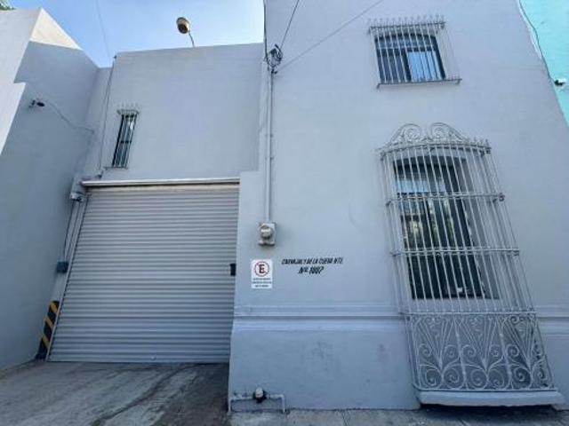 Bodega Industrial en Centro