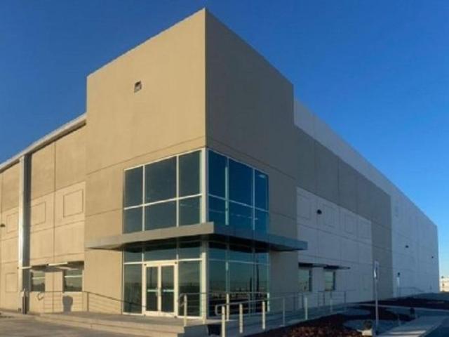 Bodega Industrial en Ciudad Ju?rez, Chih de 17,980 m2 con altura de 9.75 m