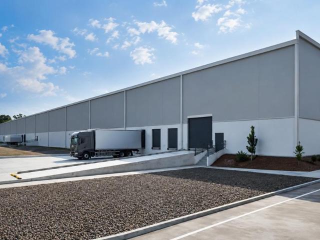 Bodega Industrial en Ciudad Ju?rez, Chih de 19,509 m2 con altura de 10 m y patio de maniobras