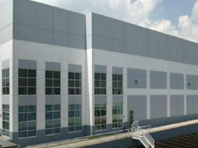 Bodega Industrial en Cuautitl?n Izcalli de 5,836 m2 con anden y rampa de acceso para trailers
