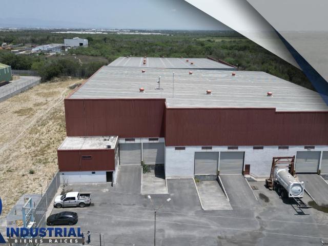 Bodega Industrial en Privadas del Los Sauces