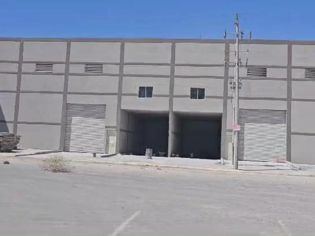 Bodega Industrial en Renta