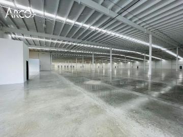 Bodega Industrial en Renta