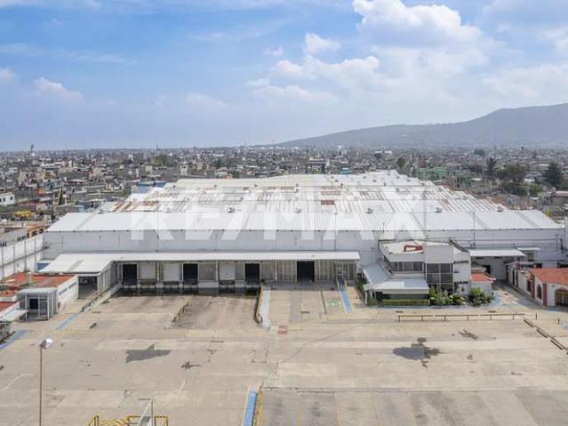 Bodega Industrial en Renta Valle de los Pinos