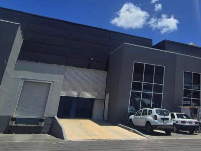 Bodega Industrial en Renta de 595m2 Los Cues Quer?taro. GPS