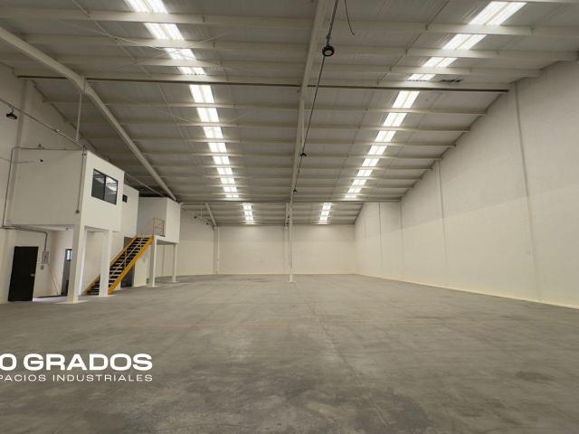 BODEGA INDUSTRIAL EN RENTA EN APODACA