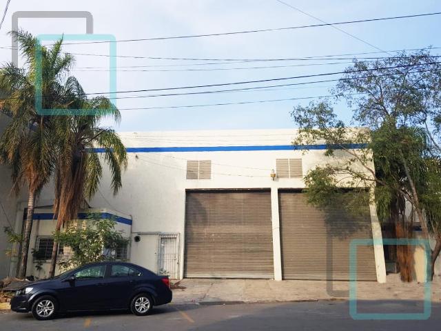 BODEGA INDUSTRIAL EN RENTA EN LA COLONIA JARDINES DE LA FAMA ZONA SANTA CATARINA