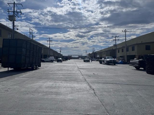 BODEGA INDUSTRIAL EN RENTA EN MONTERREY CON ANDEN