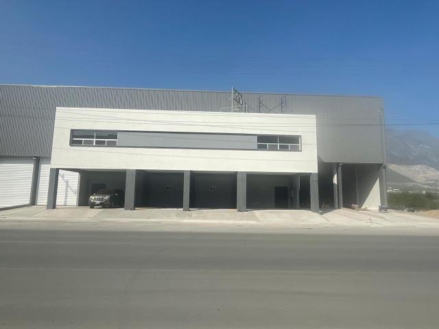 BODEGA INDUSTRIAL EN RENTA EN SANTA CATARINA N.L