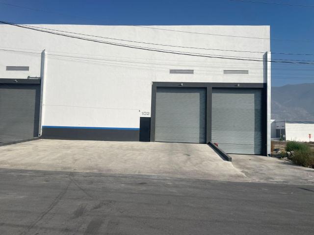 BODEGA INDUSTRIAL EN RENTA SANTA CATARINA N.L