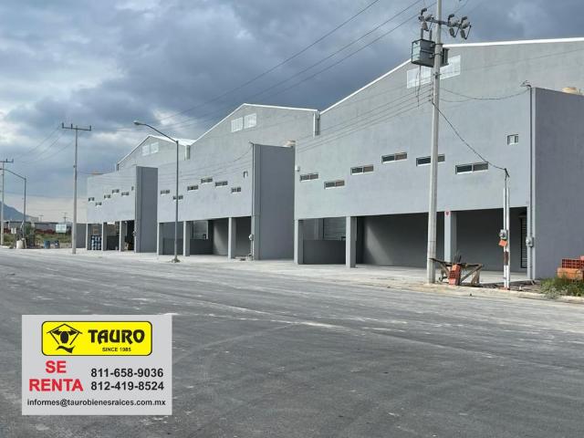 Bodega Industrial en Santa Catarina