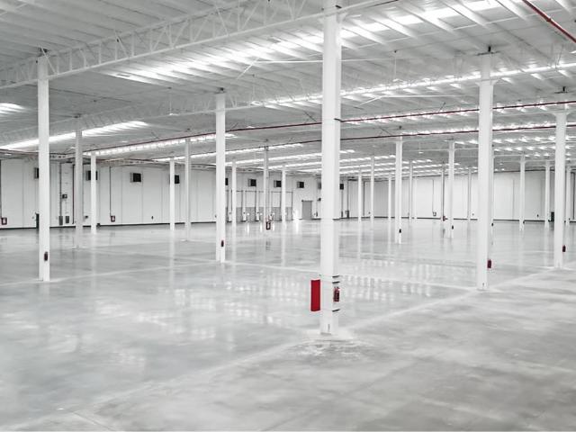 Bodega Industrial en Santa Rosa J?uregui, Quer?taro. de 2,327 m2