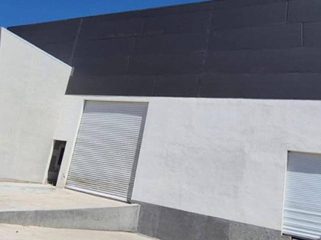 Bodega Industrial en Santiago de Quer?taro, Qro. de 1,203 m2 con rampa